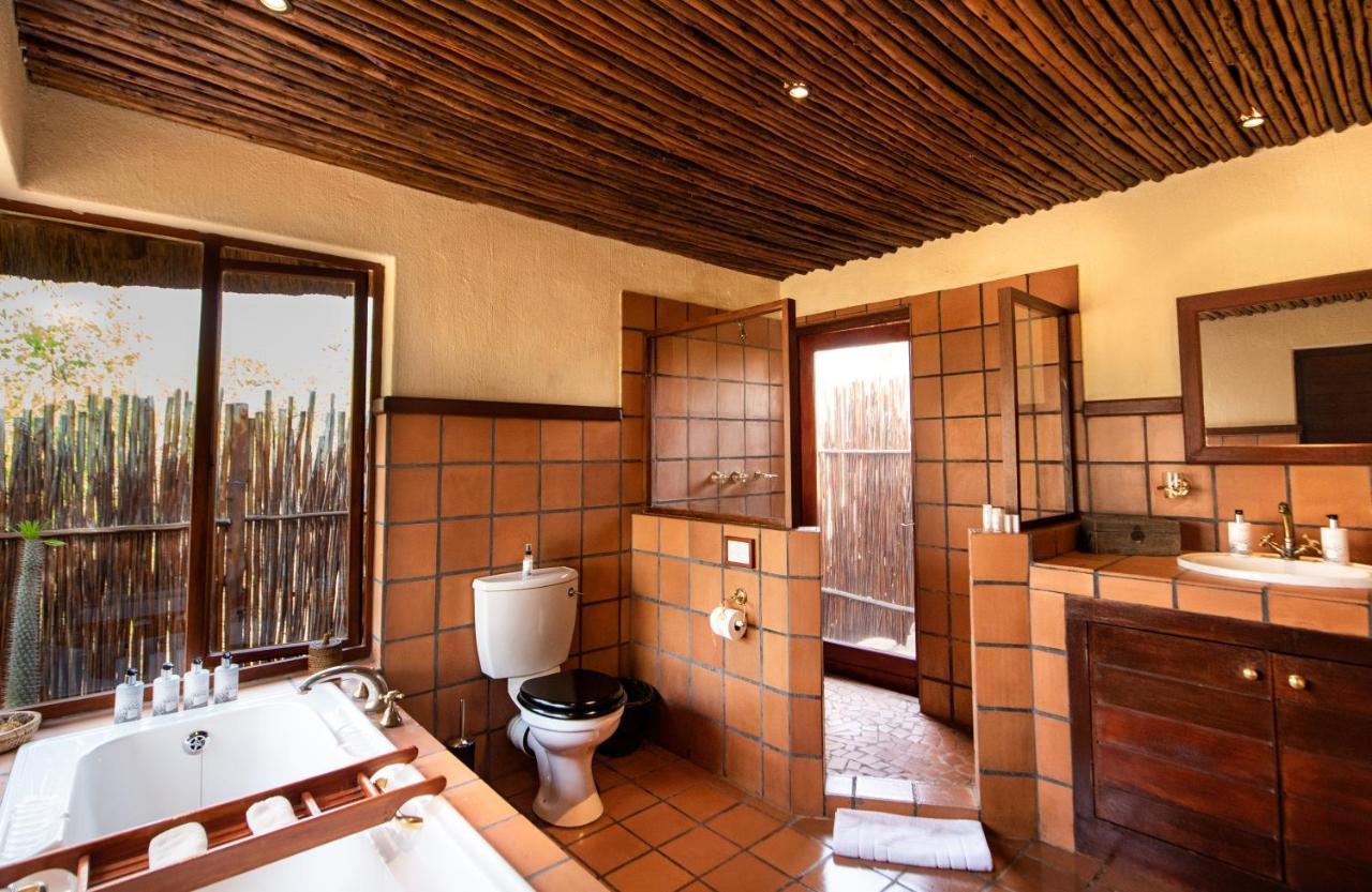 שמורת הצייד ולחפונדן Nungubane Game Lodge מראה חיצוני תמונה